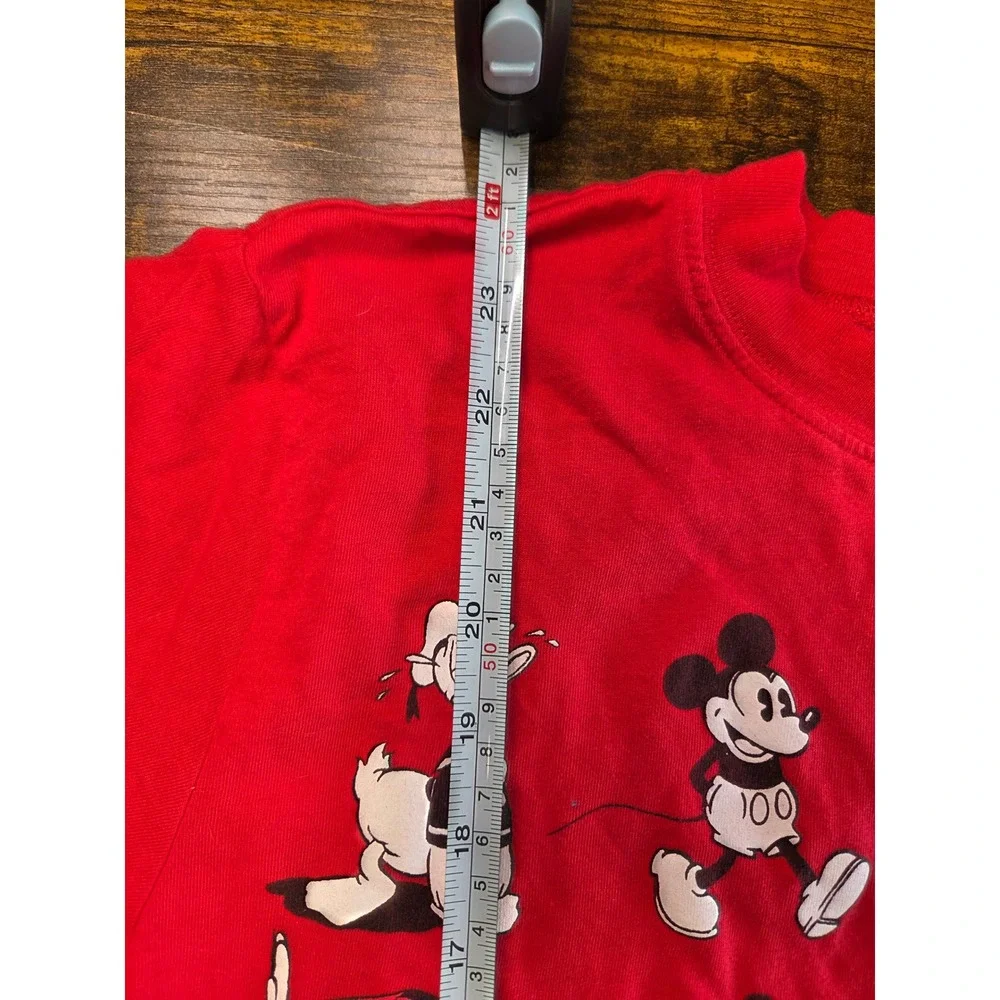 Disney store red